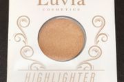 Luvia Highlighter