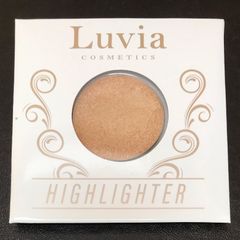 Luvia Highlighter