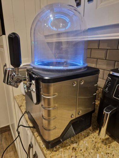 Blade beer machine