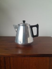 Art Deco Tea Pot Swan Doric Ware