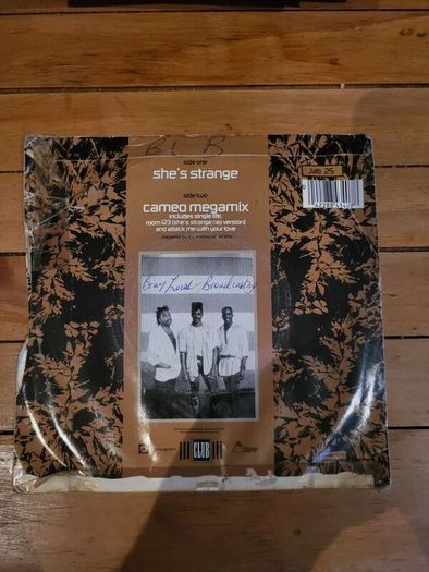 Cameo Shes Strange 7 inch Single 1984 Club Records