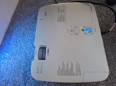 NEC Projector