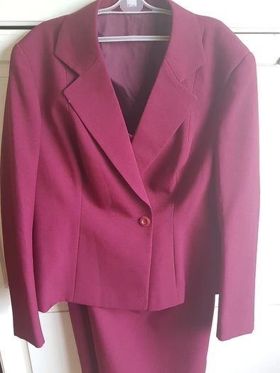 Jacket and skirt set