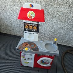 toy kitchen