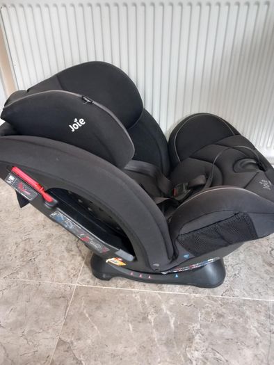 Joie kids car seat. Not isofix.