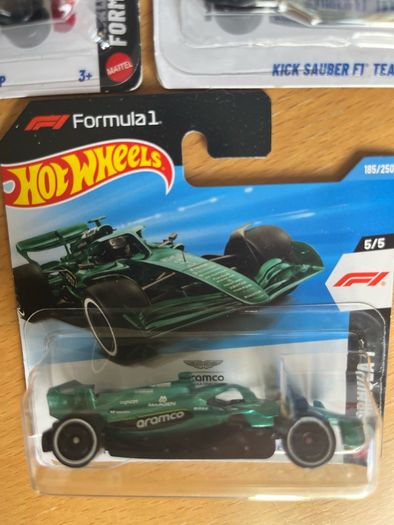 hot wheels F1 basic 1-5