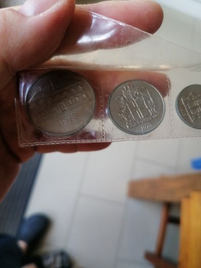 Unc 1973 Island Coin Set