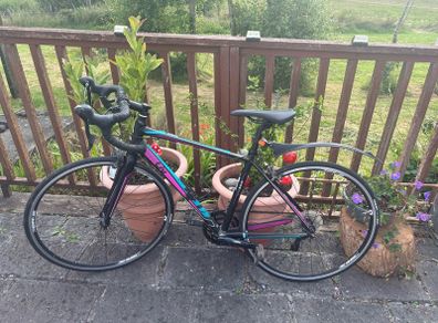 AVAIL ALUXX Ladies Racing Bike