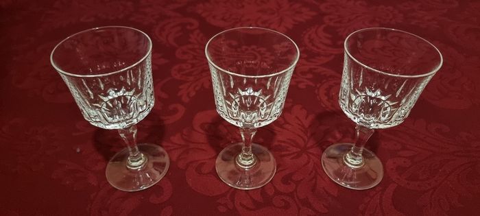 3 Piece Stemmed Crystal Goblets / Wine Glasses