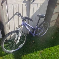 Kids bike 24"wheels after service available weekend!
