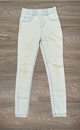 Girls Light Blue Jeans: 10-11yrs
