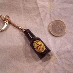 Vintage Guinness key ring