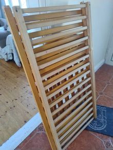 Cot bed