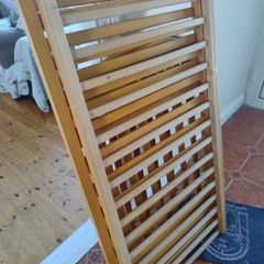 Cot bed