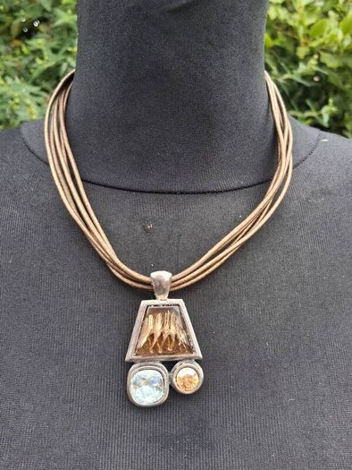 Miglio Tri Swarovski Pendant Set