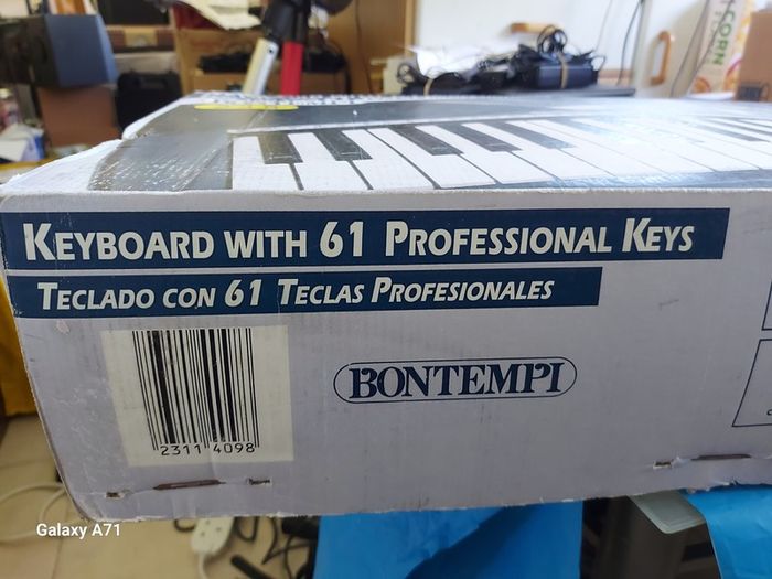 Bontempi System 5 Plus, 61 Professional key keyboard, Model No PM-746, with charger, headphones, songbooks,music sheet stand, new, never used