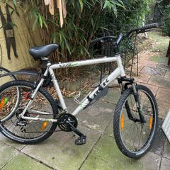 Trek 3700 "3 series" mountain bike