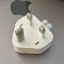 Apple 140 watt power adapter plug and USB-C to MagSafe 3 Image 4