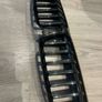 BMW 330e grill Image 7
