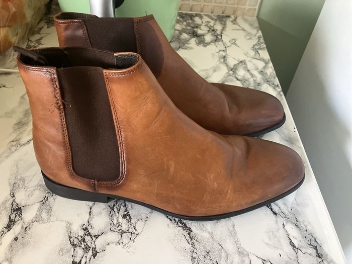Leather boots