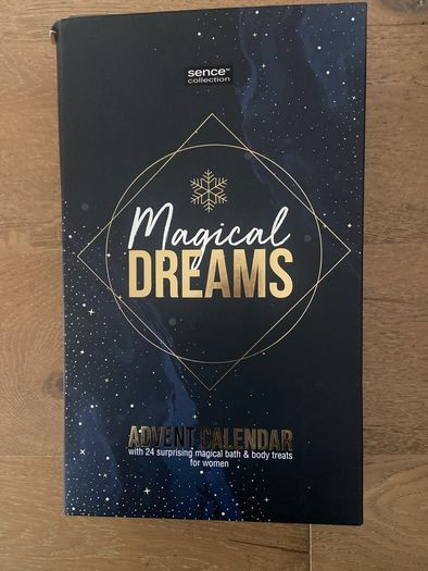 Magical Dreams Advent Calendar with 24 treats