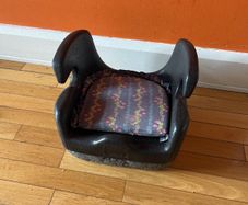 Kids booster seat
