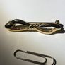 Gold bow shaped brooch Image 3