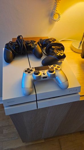 PS4 white - 1TB