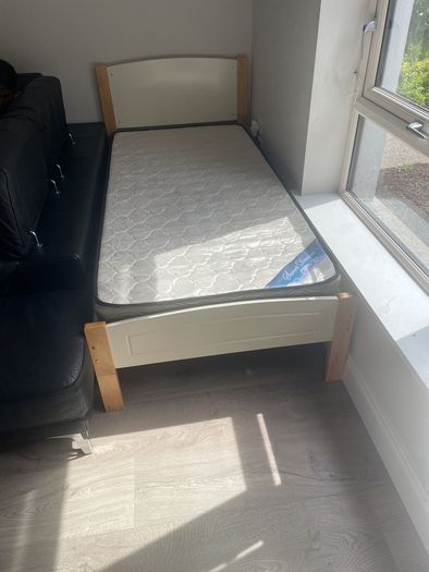 single bed with Mattress