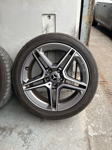 18in 5x112 genuine Mercedes AMG alloys