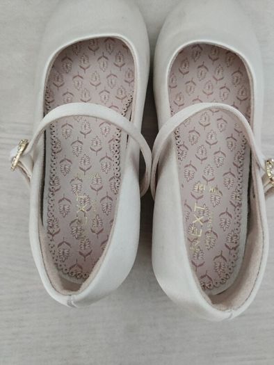Girls First Communion outfit