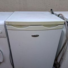 under counter fridge