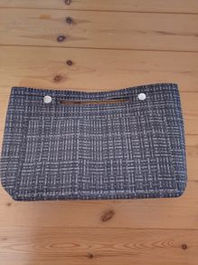 Bag organiser