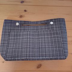 Bag organiser