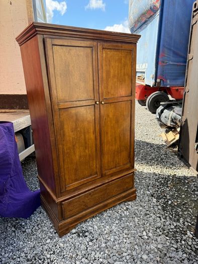 Attention landlords Furniture for sale
