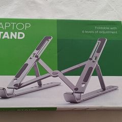 Laptop stand