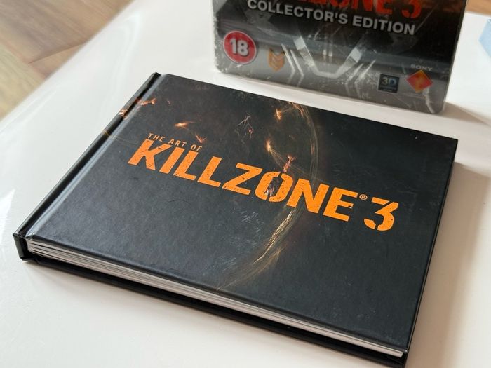 Killzone 3 Collectors Edition PS3 Helghast Helmet