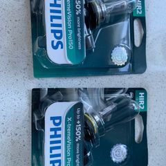 Philips HIR2 extra-bright car lightbulbs
