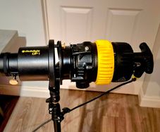 Dedolight DLED4-BI Bicolor LED Light Head.  DT4-BI Controller. Dedolight DP1.1 Projection Attachment