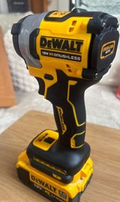 dewalt impact like new not a scratch
