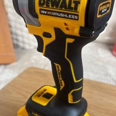 dewalt impact like new not a scratch