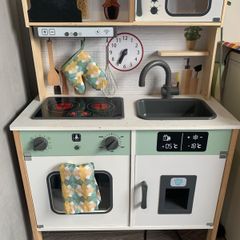 wooden kitchen toy