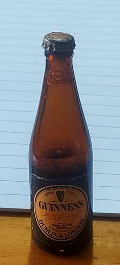 Vintage original Guinness miniature advertising bottle,with liquid inside some of of it must of evaporate,,hard to come by ,price includes free shipping within Ireland thank you, sold as seen, see pictures,,