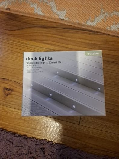 Deck light