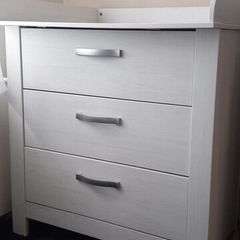Changing table