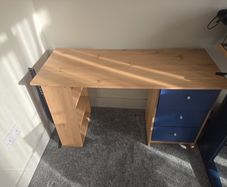 bedroom desk