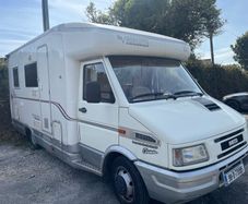 Camper