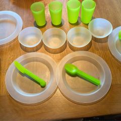 M&S 4 piece Picnic set and Crossbody Coolbag