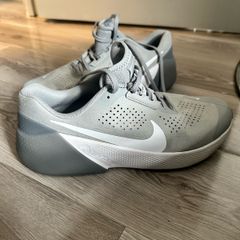 Nike Air Zoom - UK 9.5