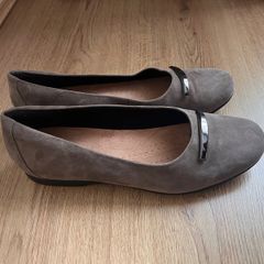 clarks shoes
